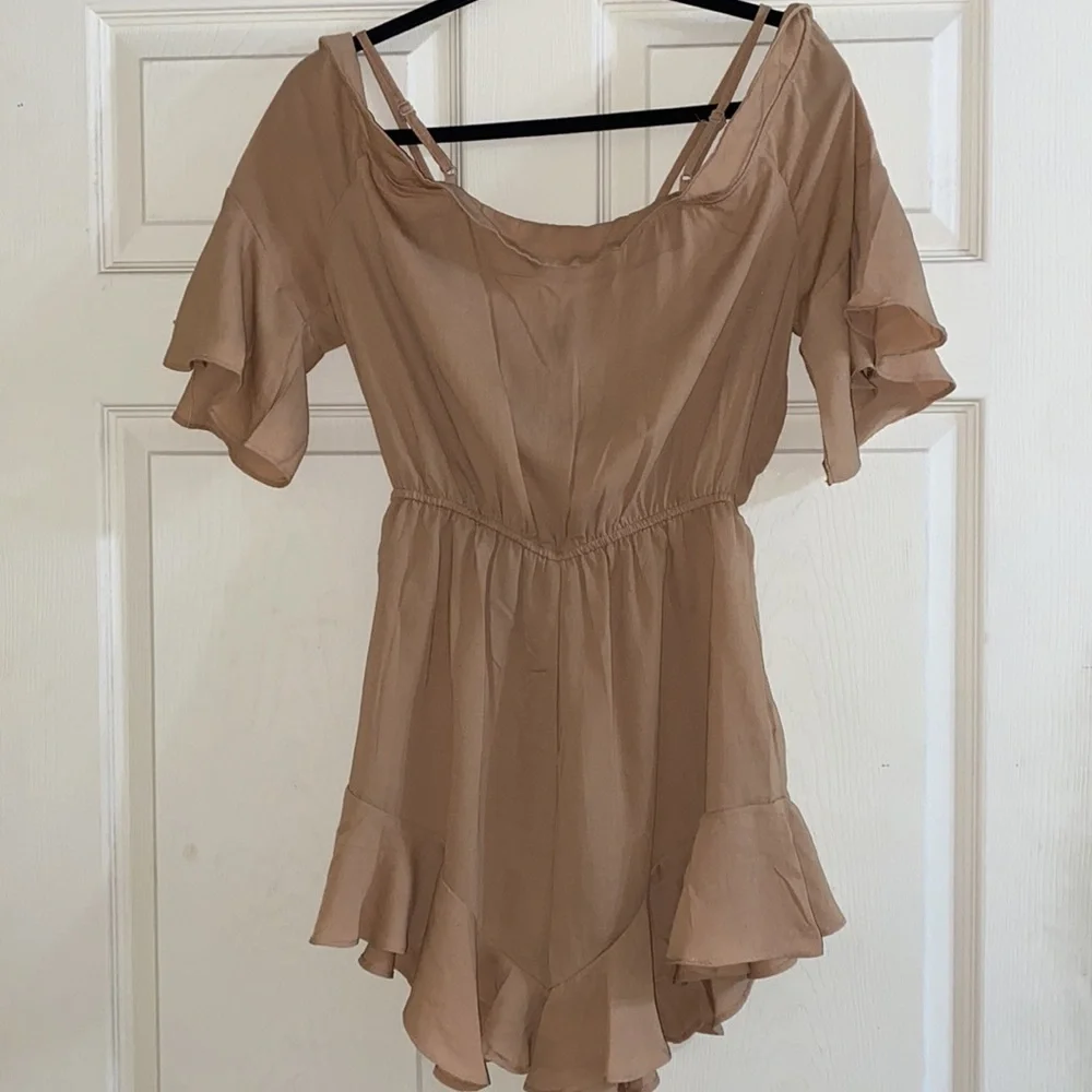 Tan Ruffle Romper - Picture 4 of 4